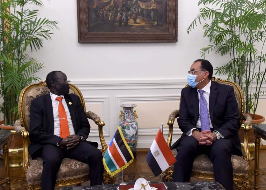 سد النهضة والتعاون يتصدران مباحثات اللجنة العليا بين مصر وجنوب السودان (صور)