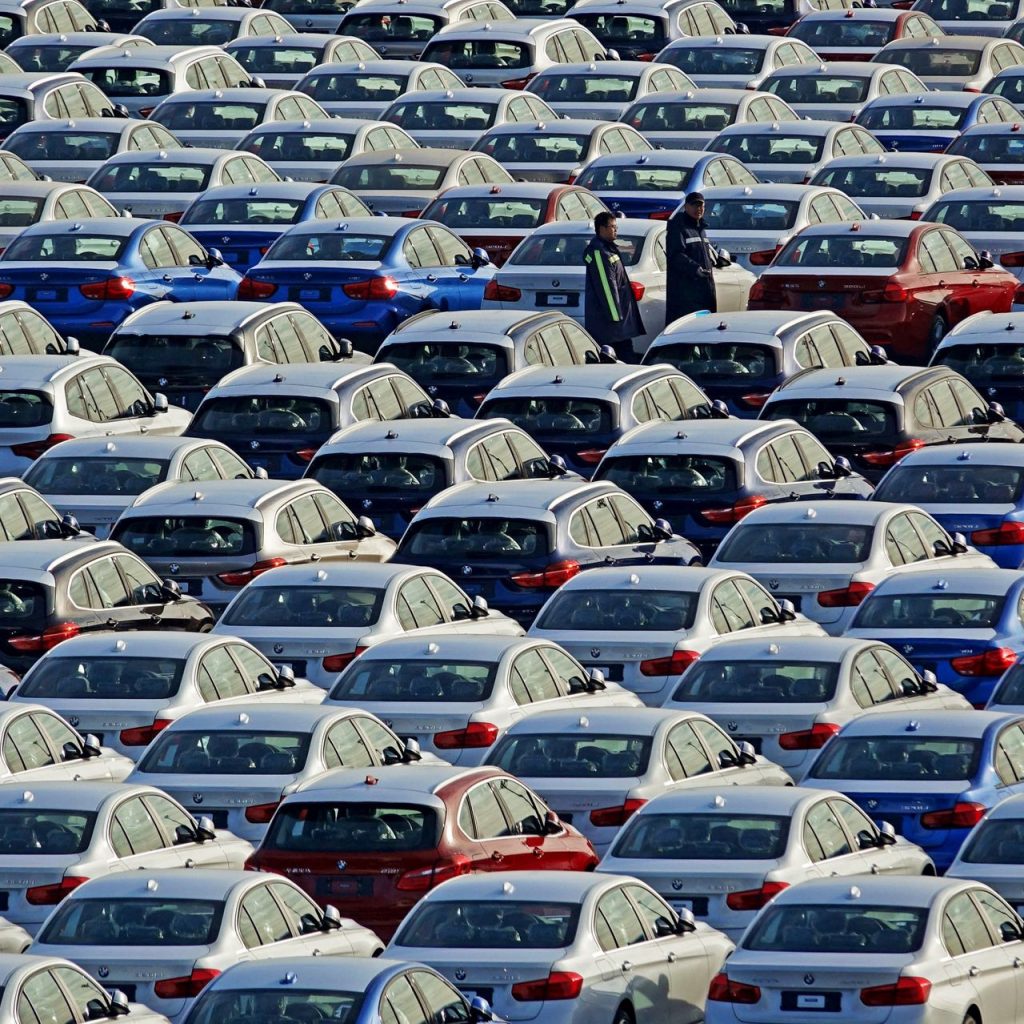 توقعات بتراجع مبيعات السيارات في الصين بنسبة 48% خلال أبريل الماضى