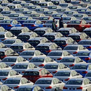 بعد هبوطها 8 أشهر متتالية.. مبيعات السيارات الصينية ترتفع 0.9% خلال يناير