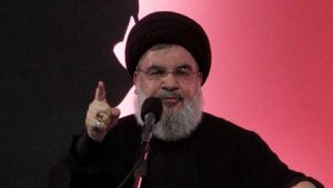 لحل أزمة الوقود في لبنان.. حزب الله يعتزم استيراد المواد البترولية من إيران