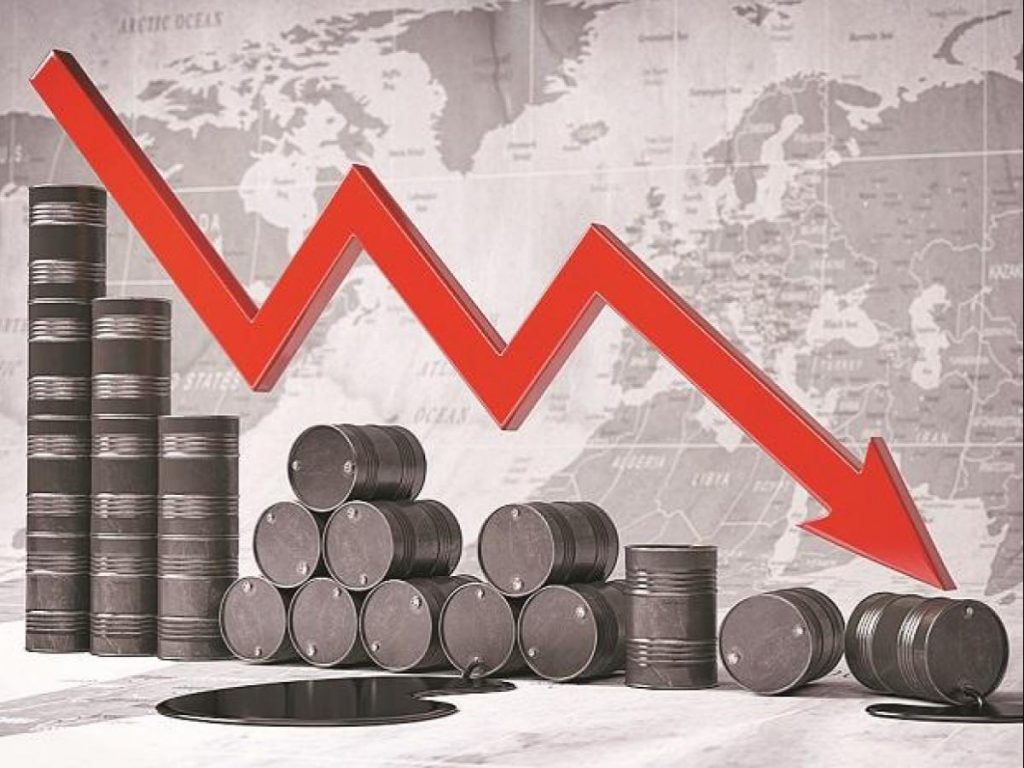 أسعار البترول تهوى 9% للخام الأمريكي و8% لمزيج برنت