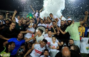 الزمالك يحقق في واقعة تسليم درع الدوري.. وينظم احتفالية للاعبين