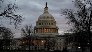«الشيوخ الأمريكي» يصادق على مشروع للبنية التحتية بقيمة تريليون دولار