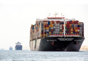 دراسة أمريكية: قناة السويس هي الممر الملاحي الأكثر تأثيرا في حركة التجارة العالمية