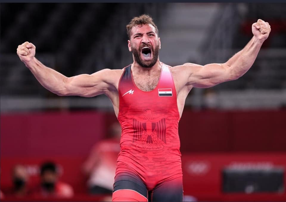 بعد هزيمته أمام بطل ألمانيا .. محمد متولي يخسر برونزية المصارعة الرومانية