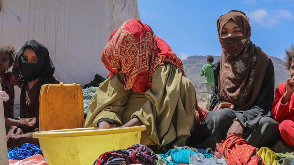 تقرير أممي: استمرار انهيار العملة يفاقم أزمة الجوع في اليمن