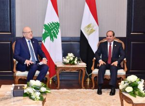 الرئيس «السيسي» يستقبل رئيس الوزراء اللبناني على هامش منتدى شباب العالم بشرم الشيخ