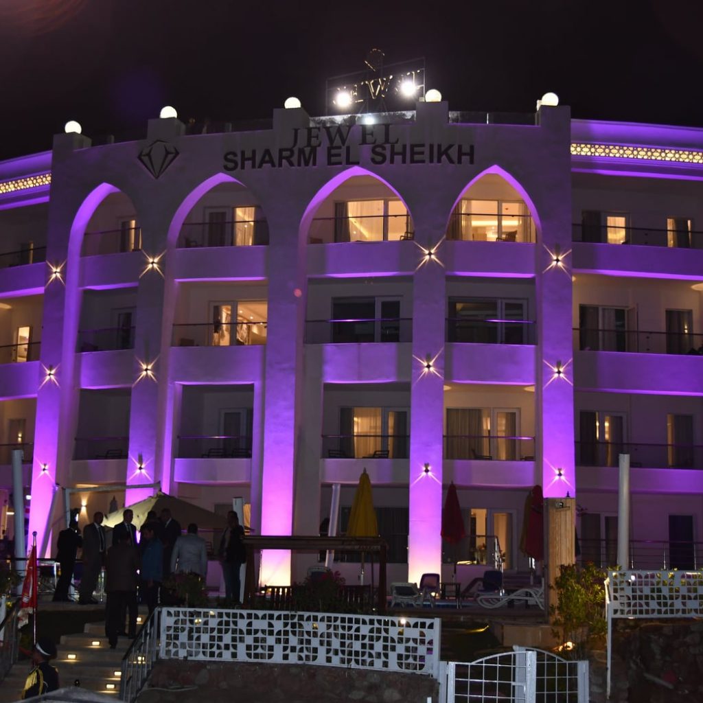 القوات المسلحة تفتتح فندق «جويل» بشرم الشيخ بعد إعادة تطويره