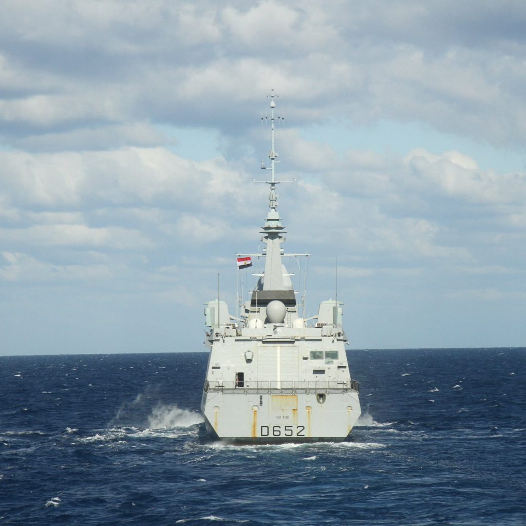 القوات البحرية المصرية والفرنسية تنفذان تدريبًا بحريًا بنطاق الأسطول الشمالى