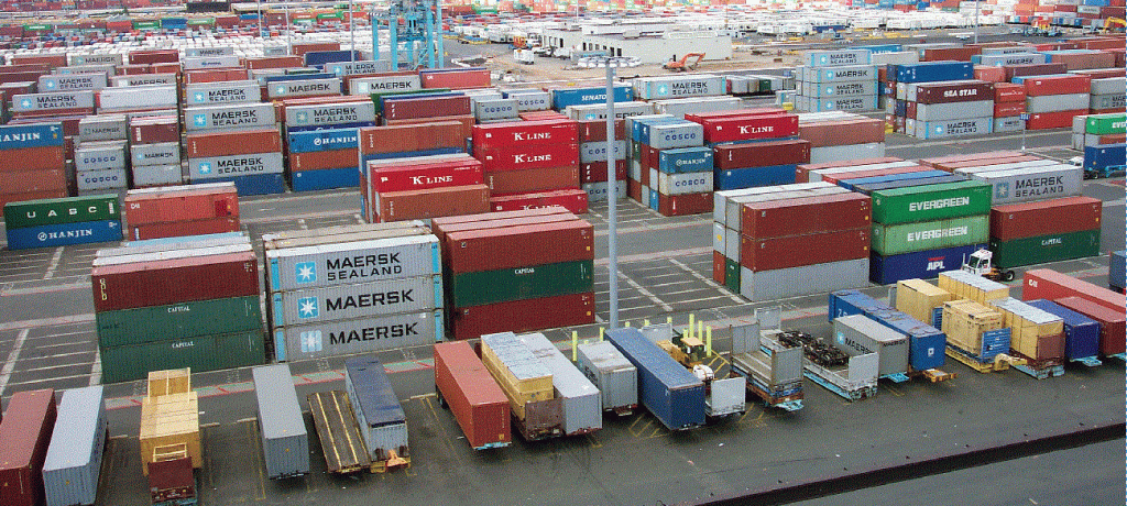 «الغرفة التجارية» تطالب النقل بإخطار ميناء الإسكندرية بإعفاء «التوريدات البحرية» من شهادة الأيزو