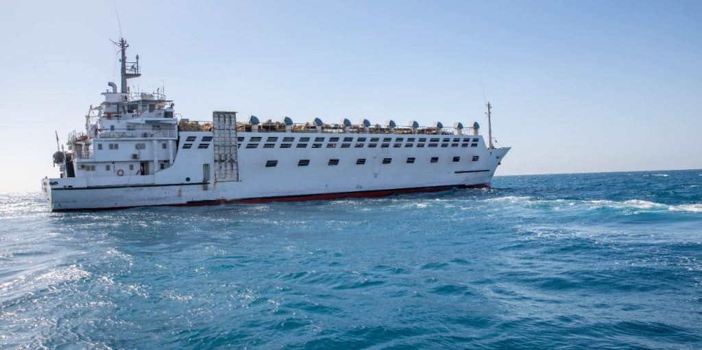 اقتصادية قناة السويس : ميناء الطور يستقبل ثاني سفينة تجارية قادمة من الصومال