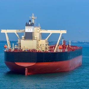الاتحاد المصري للتأمين: 85% من التجارة العالمية تعتمد على النقل البحري وسفن الشحن