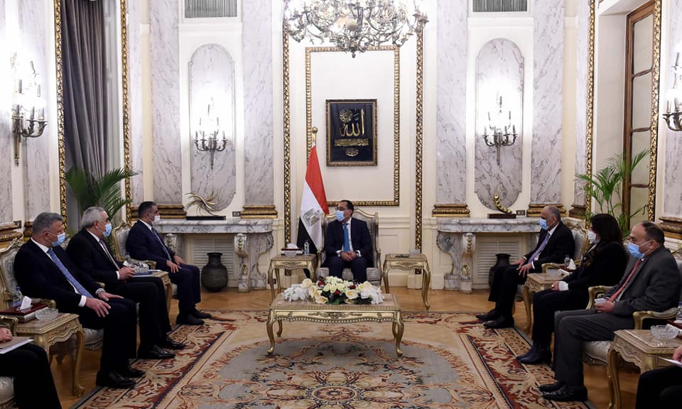 رئيس الوزراء: مصر جاهزة لتنفيذ مشروعات إعادة إعمار العراق