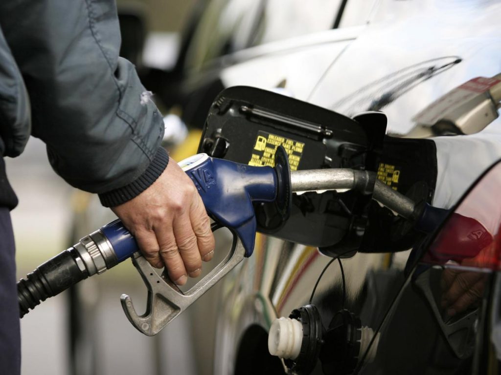 الحكومة: قائمة زيادات أسعار المنتجات البترولية الجديدة المتداولة على السوشيال ميديا «مزيفة»