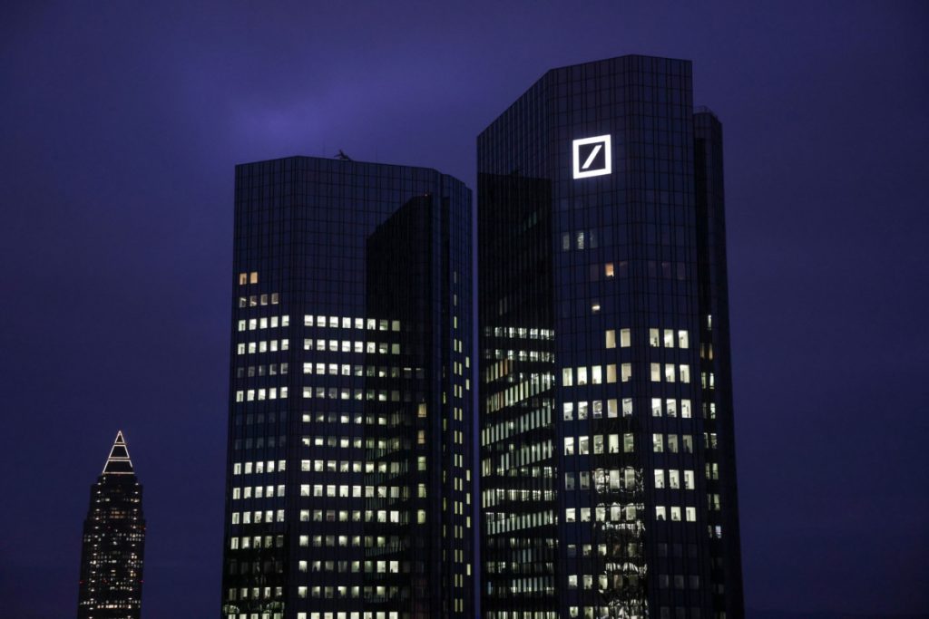 «دويتشه بنك» يستهدف أثرياء السعودية بتعيين 3 مدراء ثروات