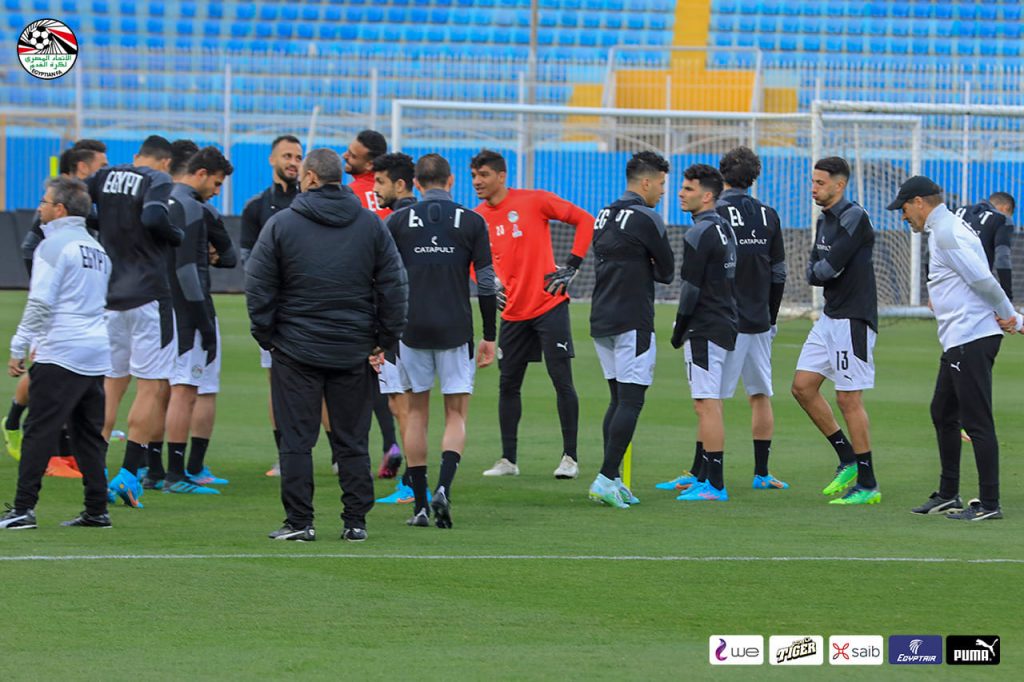 بحضور وزير الرياضة وجمال علام.. منتخب مصر يؤدي مرانه استعدادًا لمواجهة السنغال