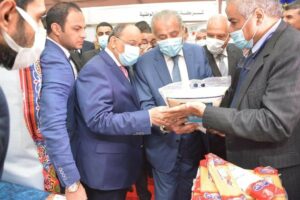 وزيرا التنمية المحلية والتموين ومحافظ الجيزة يفتتحون معرض «أهلًا رمضان» بفيصل
