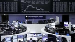 الأسهم الأوروبية تغلق منخفضة الثلاثاء مع استمرار الأزمة الأوكرانية