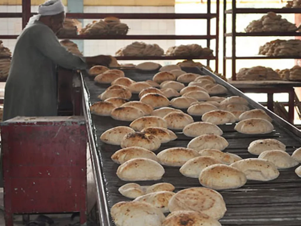 زيادات جديدة في سعر رغيف الخبز السياحي