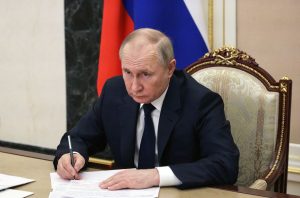 بوتين: الغرب سيتكبد خسائر جراء العقوبات الاقتصادية على روسيا