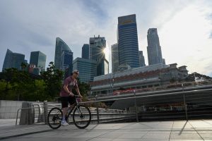 سنغافورة تفرض إجراءات مالية ضد روسيا