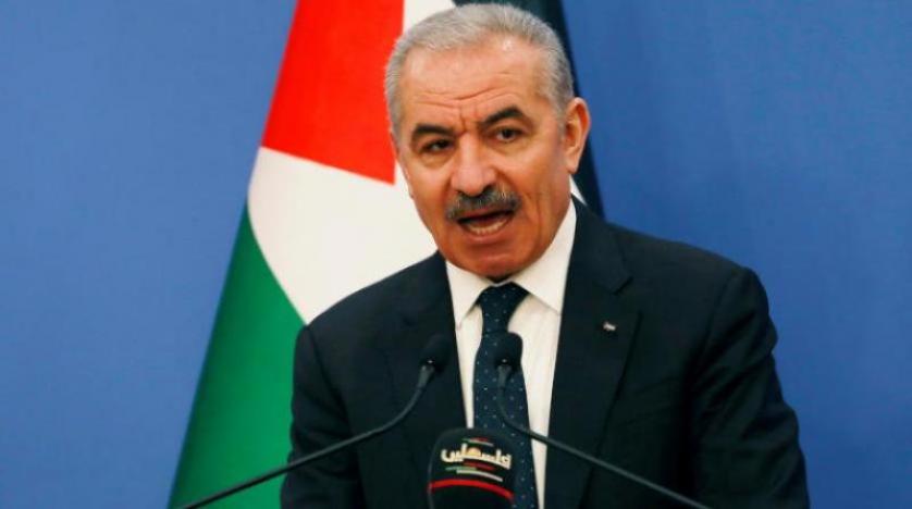 رئيس الوزراء الفلسطيني يحذر من خطورة دعوة بينيت للإسرائيليين لحمل السلاح المرخص