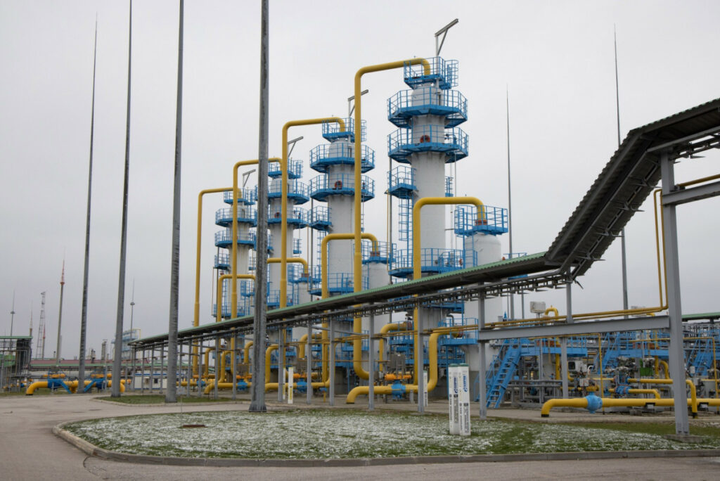 بلومبرج: إيرادات روسيا من صادرات الطاقة ستزيد خلال 2022 بأكثر من الثلث