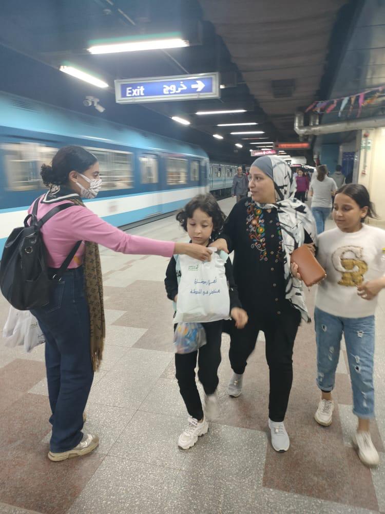 مترو الأنفاق تطلق حملة هنفطر فى المحطة بالتنسيق مع بنك الطعام وجمعية رسالة