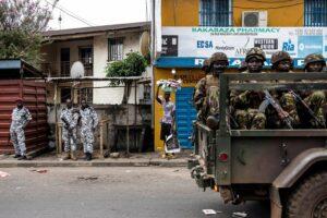 سيراليون تفرض حظر تجول فى البلاد بعد هجوم على ثكنات عسكرية