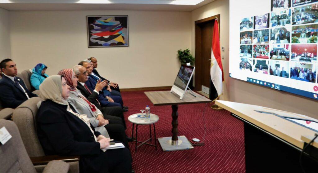حجازي يتابع تسكين الفائزين بمسابقة 30 ألف معلم و1000 مدير