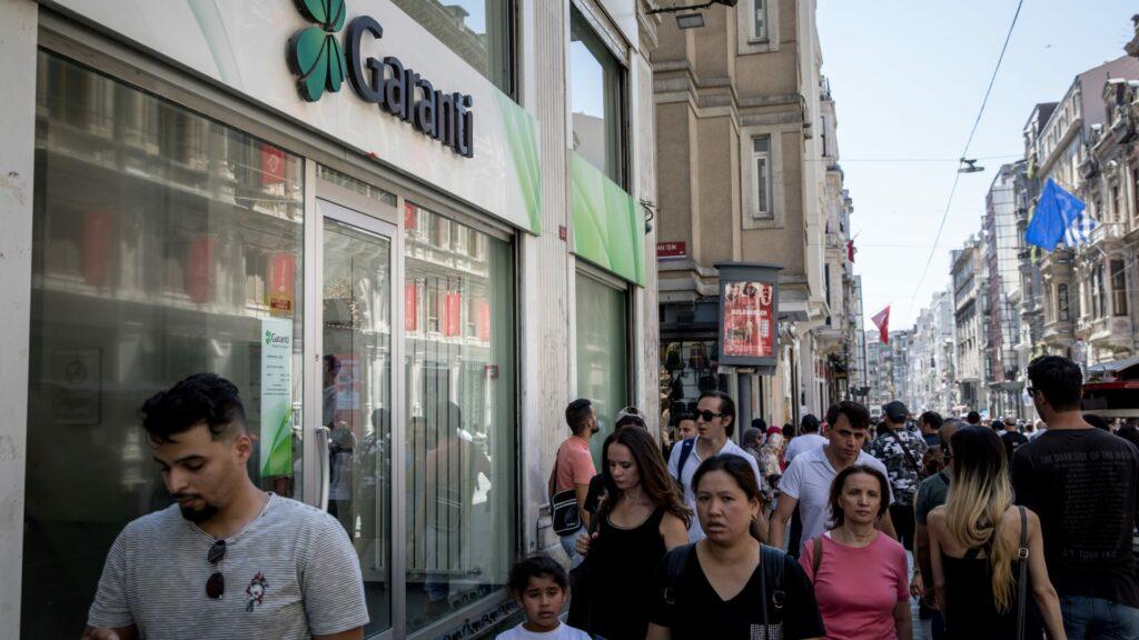 بنسبة 0.5% على أساس شهري.. معدل البطالة في تركيا يهبط إلى قاع 10 سنوات