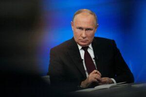 بوتين يرد على بايدن بشأن خطط موسكو مهاجمة دول حلف شمال الأطلسي