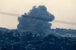 مصادر طبية: استشهاد 78 فلسطينيًا على الأقل في غزة بهجمات جوية إسرائيلية