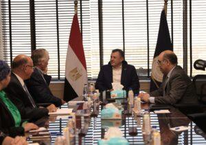وزير السياحة يعقد اجتماعًا لمناقشة إستراتيجية الترويج لسياحة اليخوت في مصر