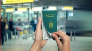 الداخلية تساعد مواطنًا من ذوي الهمم في تجديد جواز السفر بالمنزل