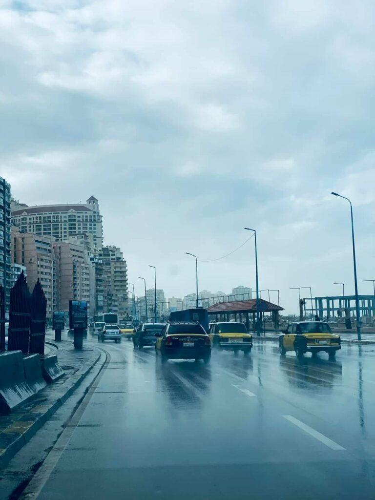 موجة صقيع وأمطار غزيرة بالإسكندرية خلال نوة «الفيضة الكبرى»