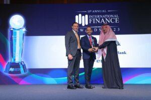 بنك البركة يحصل على جائزة "البنك الإسلامي الأسرع نمواً" لعام 2023