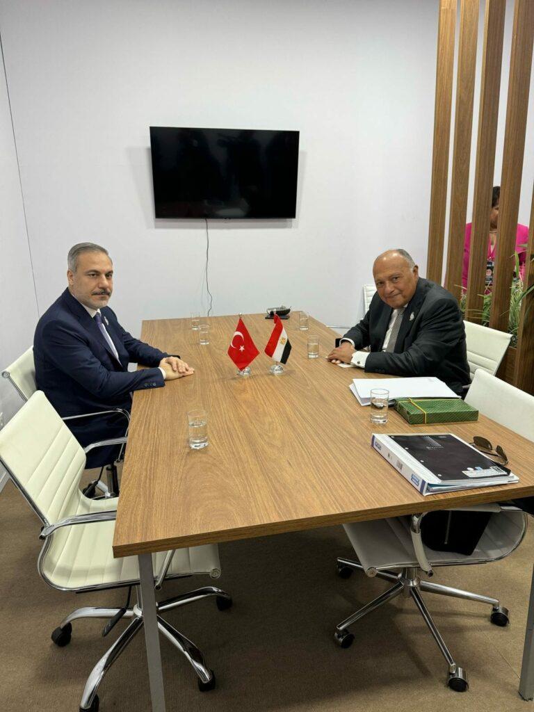 وزير الخارجية يلتقي مع نظيره التركي تعزيز حجم التبادل التجاري