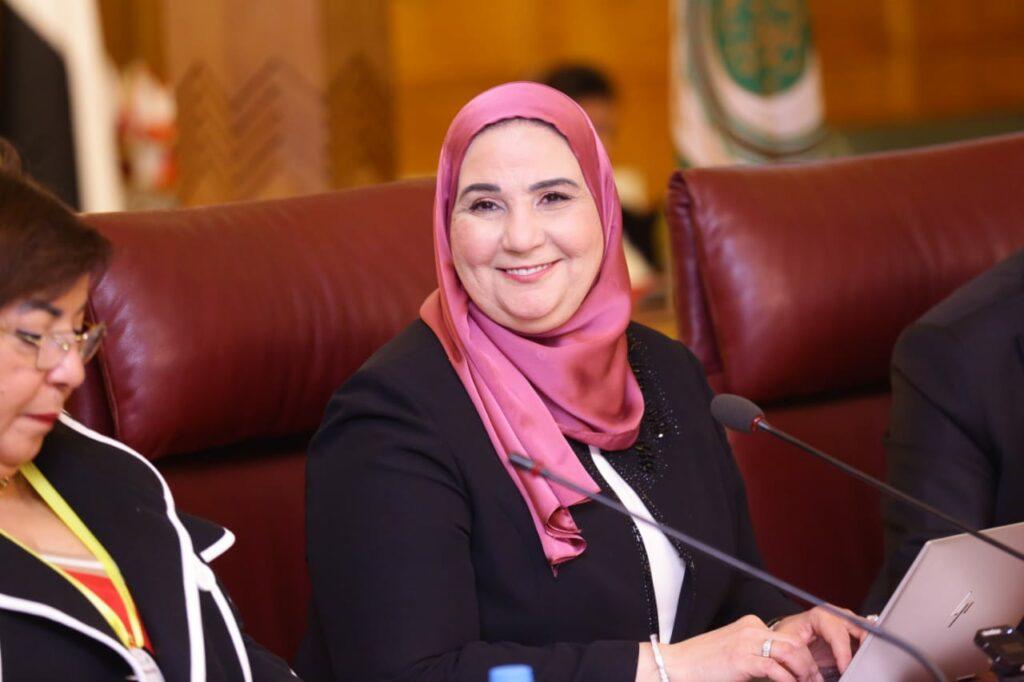 وزيرة التضامن تفتتح فعاليات المؤتمر السنوي لجمعية سيدات أعمال مصر 21