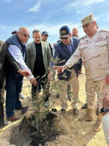 محافظ شمال سيناء ورئيس بحوث الصحراء يتفقدان أعمال التنمية الزراعية
