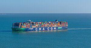 شركة الحاويات الفرنسية "CMA CGM" تتوقع استمرار اضطرابات البحر الأحمر لأشهر