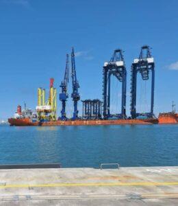 ميناء أبو قير البحري يستقبل 5 أوناش رصيف بينهم «عملاق STS»
