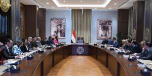 رئيس الوزراء يطلب تقريرًا تفصيليًا بالتجمعات التنموية في سيناء وموقف تقنين الأراضي لعرضه على الرئيس 