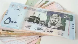 سعر الريال السعودي اليوم الإثنين 26-8-2024 أمام الجنيه في بداية التعاملات