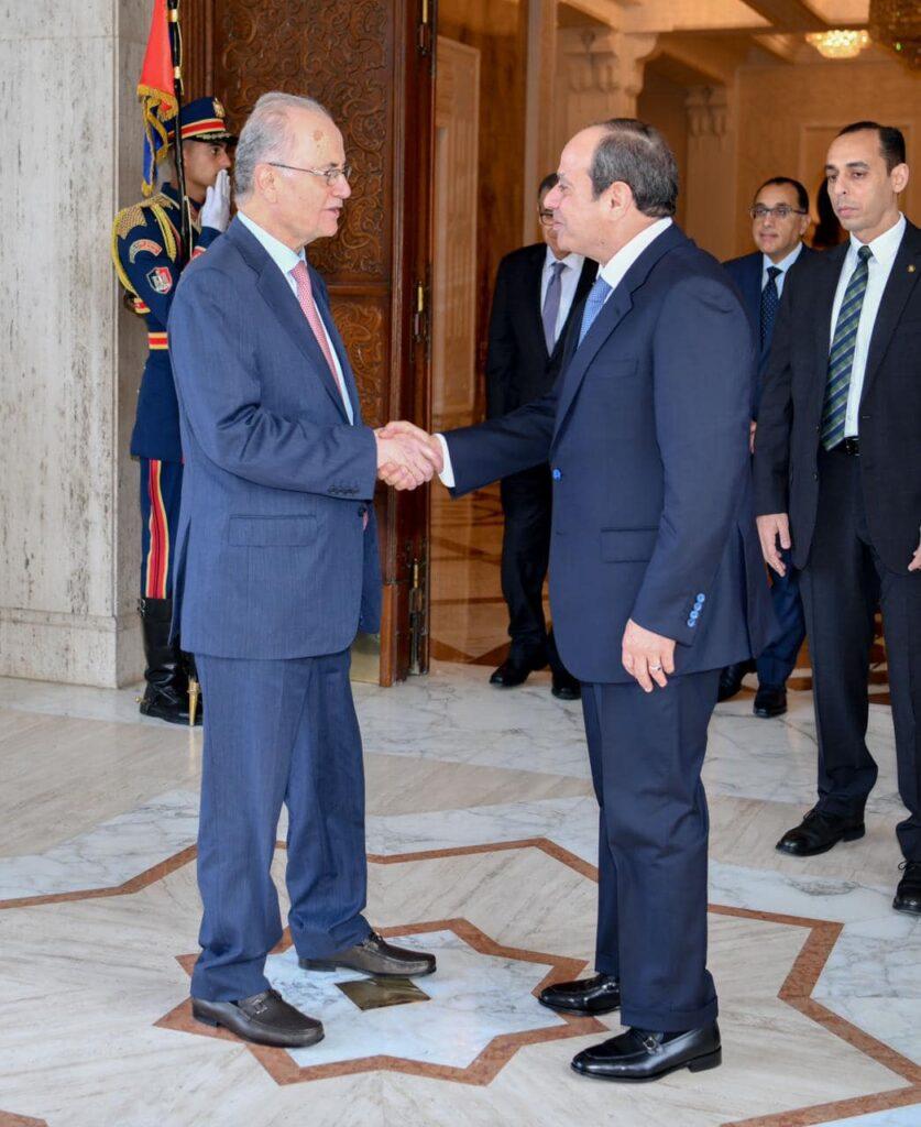 الرئيس السيسي يبحث مع رئيس وزراء فلسطين جهود مصر في التوصل لهدنة في غزة