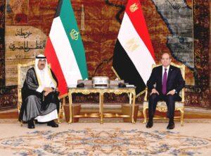 الرئيس السيسي وأمير الكويت يؤكدان عزمهما تعزيز العلاقات التجارية والاستثمارية الفترة المقبلة (صور)