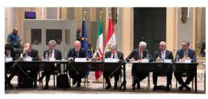الغرف التجارية وسفارة إيطاليا تنظمان مائدة مستديرة للترويج للأستثمار بالطاقة المتجددة والربط الكهربائي