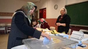 أردوغان يستعد لهزيمة مفاجئة في الانتخابات البلدية التركية
