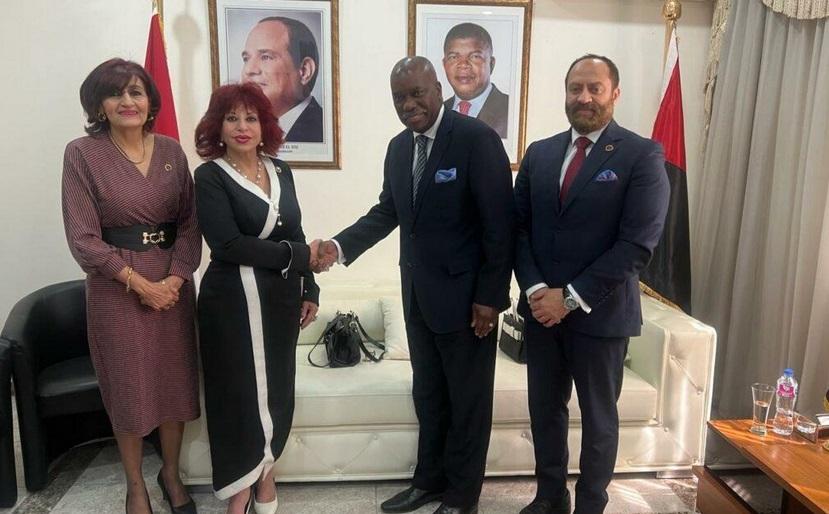 «المستثمرات العرب» يلتقي السفير الأنجولى لبحث مجالات التعاون المشترك مع شركات الاتحاد