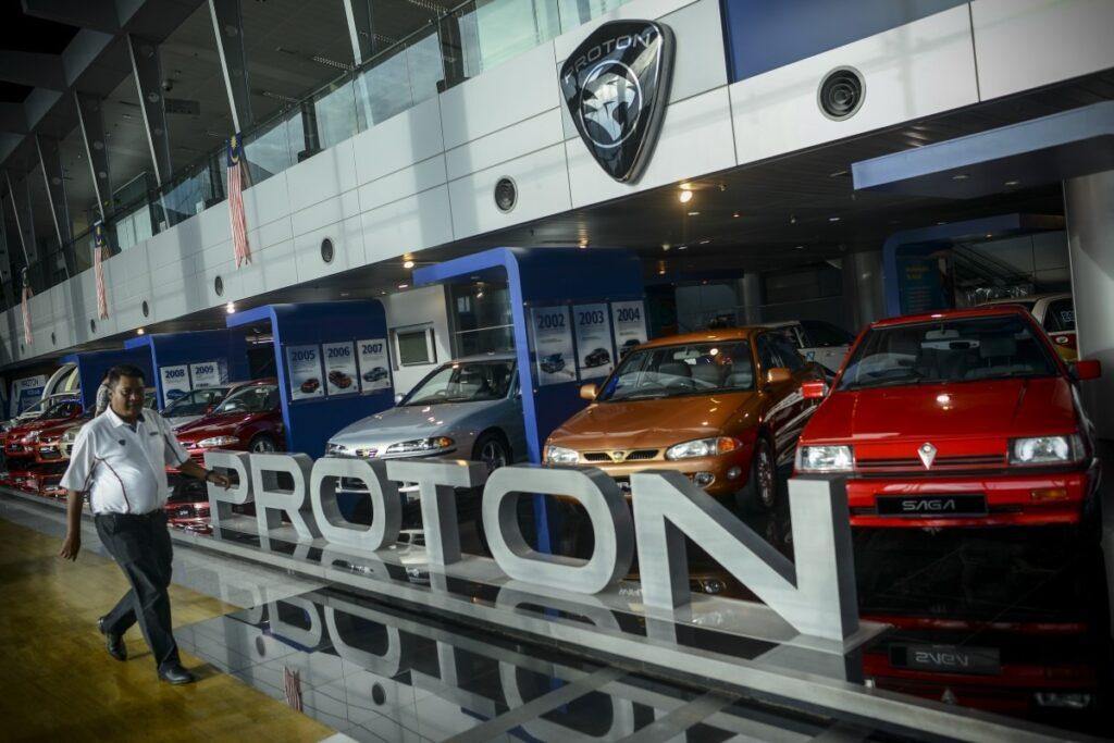 «بروتون» الماليزية تبدأ اختبارات مكونات السيارات استعدادًا للتصنيع المحلي